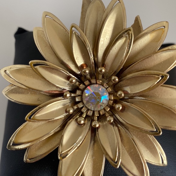 Vintage Brooch - Picture 8 of 8